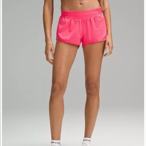 LuluLemon Run Hotty Hot low-rise lined shorts 2.5”